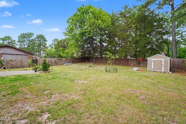 3324 Hunting Bay Drive, Spring Lake, NC 28390