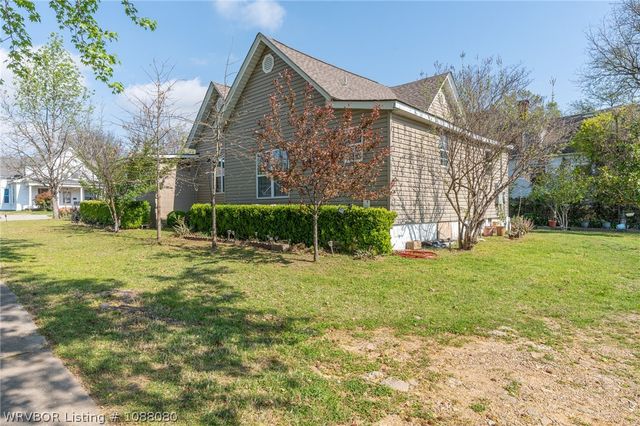 1100 N 14th Street, Fort Smith, AR 72901