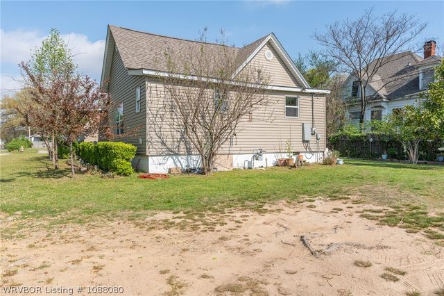 1100 N 14th Street, Fort Smith, AR 72901