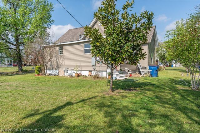 1100 N 14th Street, Fort Smith, AR 72901