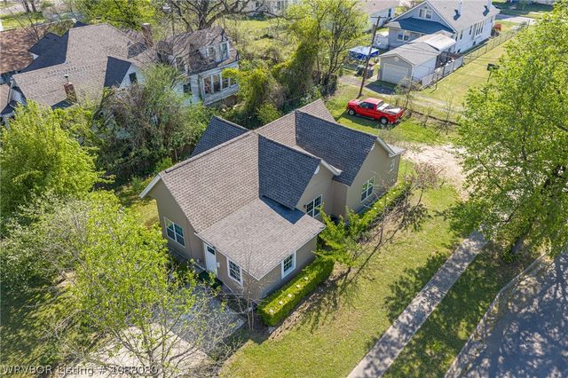 1100 N 14th Street, Fort Smith, AR 72901