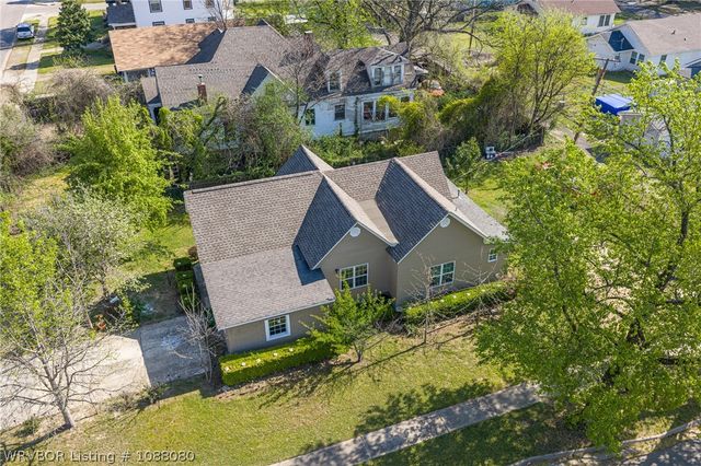 1100 N 14th Street, Fort Smith, AR 72901