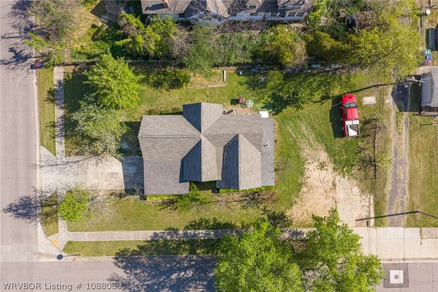 1100 N 14th Street, Fort Smith, AR 72901