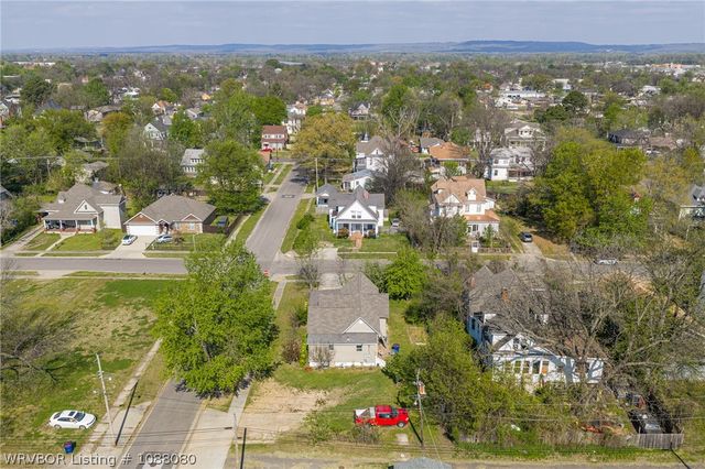 1100 N 14th Street, Fort Smith, AR 72901