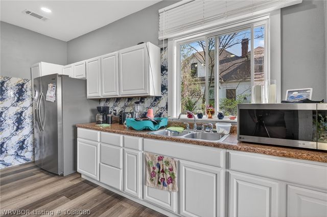 1100 N 14th Street, Fort Smith, AR 72901