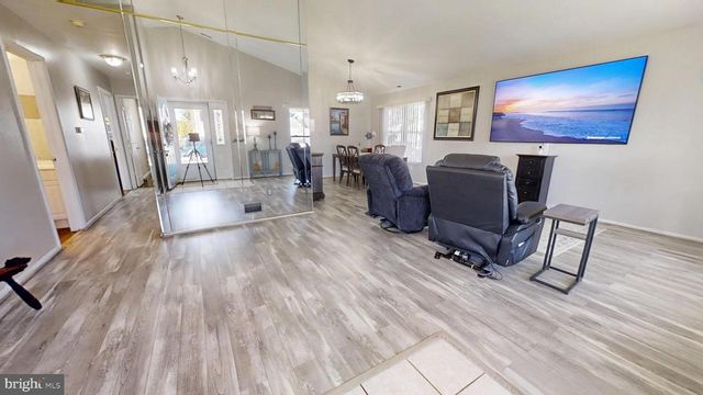 20 S MARS DR, Sewell, NJ 08080