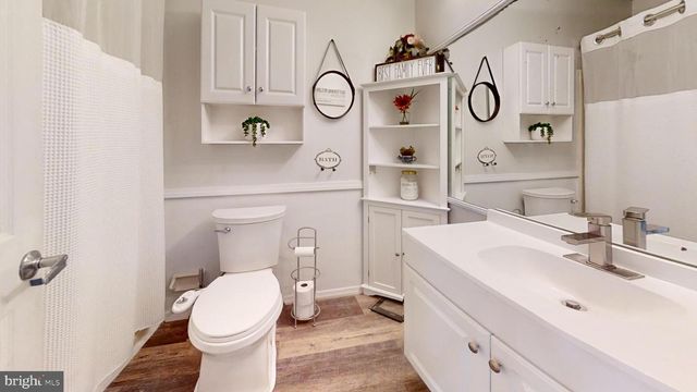 20 S MARS DR, Sewell, NJ 08080