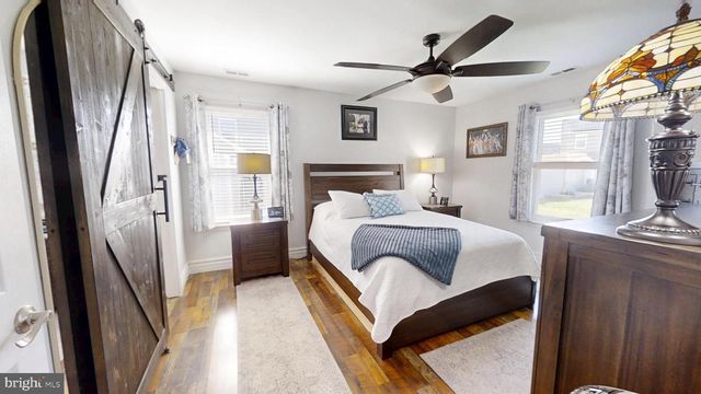 20 S MARS DR, Sewell, NJ 08080