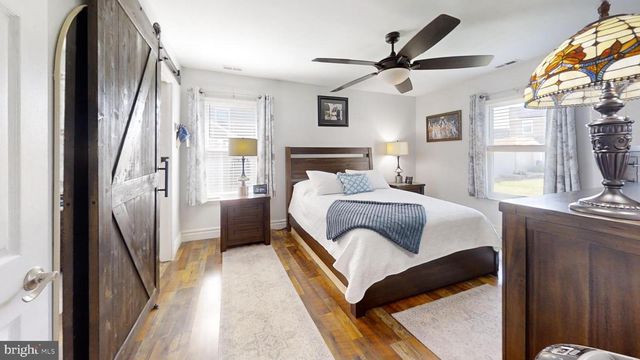 20 S MARS DR, Sewell, NJ 08080