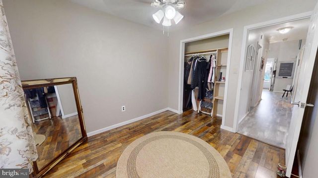 20 S MARS DR, Sewell, NJ 08080