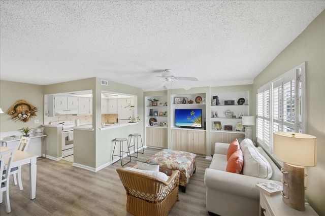 2600 S Kanner Highway N9, Stuart, FL 34994