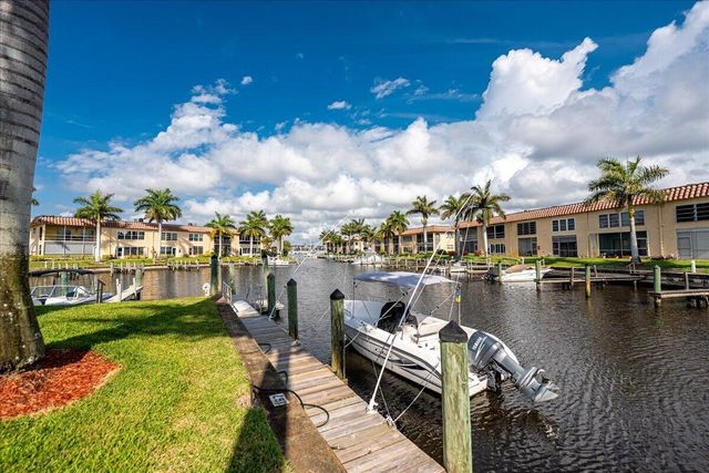 2600 S Kanner Highway N9, Stuart, FL 34994