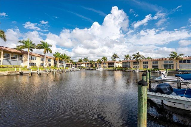 2600 S Kanner Highway N9, Stuart, FL 34994