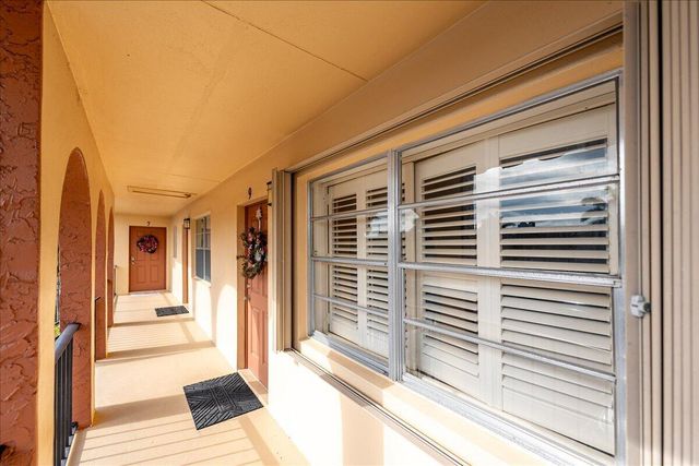 2600 S Kanner Highway N9, Stuart, FL 34994