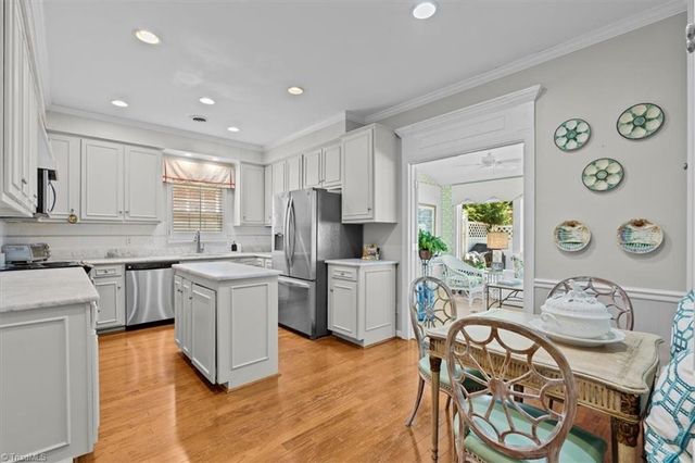 5 Fountain Manor Drive A, Greensboro, NC 27405