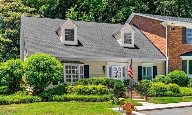 5 Fountain Manor Drive A, Greensboro, NC 27405