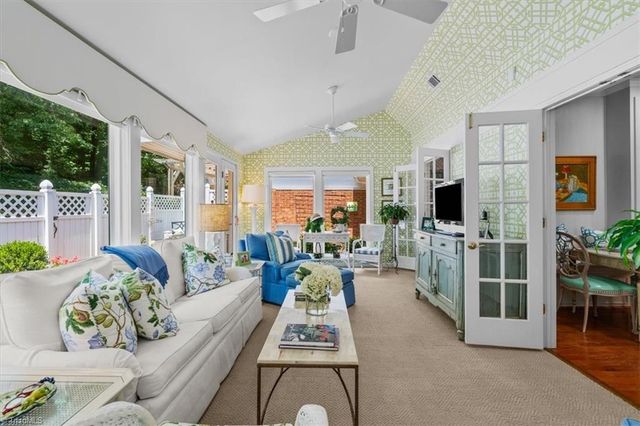 5 Fountain Manor Drive A, Greensboro, NC 27405