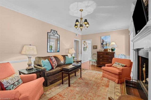 5 Fountain Manor Drive A, Greensboro, NC 27405