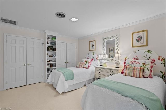 5 Fountain Manor Drive A, Greensboro, NC 27405