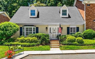 5 Fountain Manor Drive A, Greensboro, NC 27405