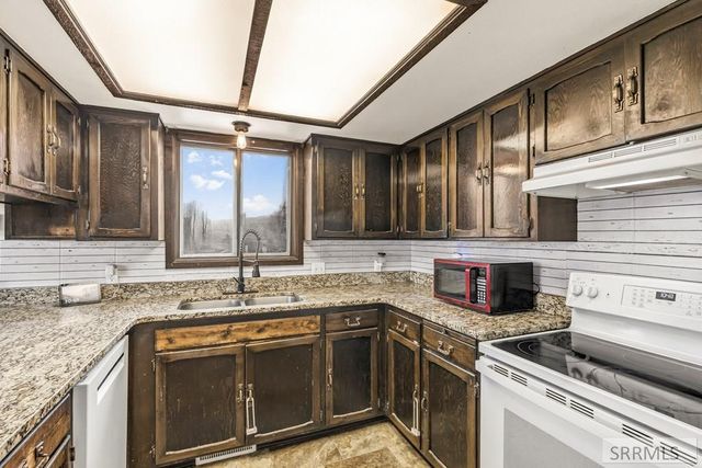 144 Oasis, Pocatello, ID 83204