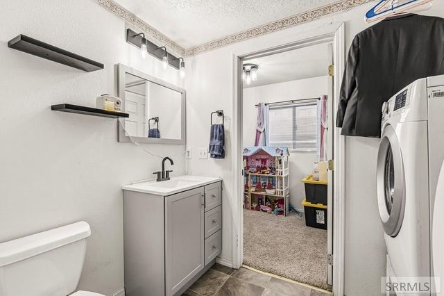 144 Oasis, Pocatello, ID 83204