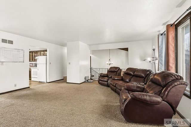 144 Oasis, Pocatello, ID 83204