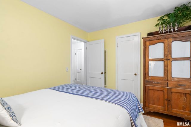 3025 S LINCOLN Avenue, Springfield, IL 62704