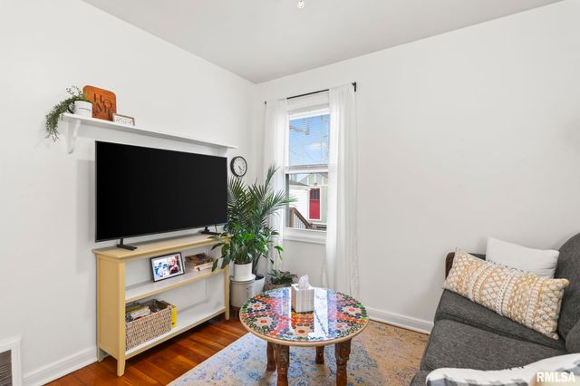 3025 S LINCOLN Avenue, Springfield, IL 62704