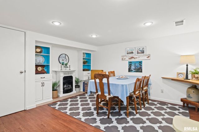 3025 S LINCOLN Avenue, Springfield, IL 62704