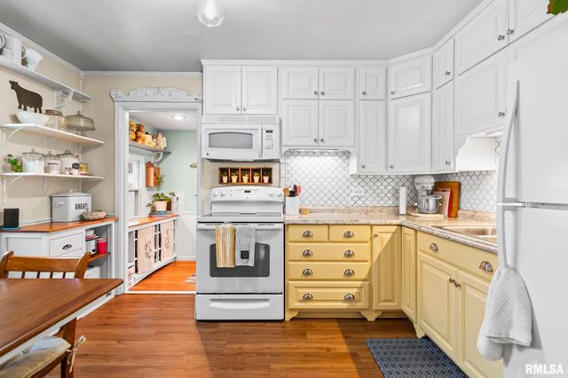 3025 S LINCOLN Avenue, Springfield, IL 62704