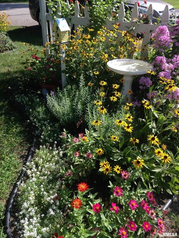 3025 S LINCOLN Avenue, Springfield, IL 62704