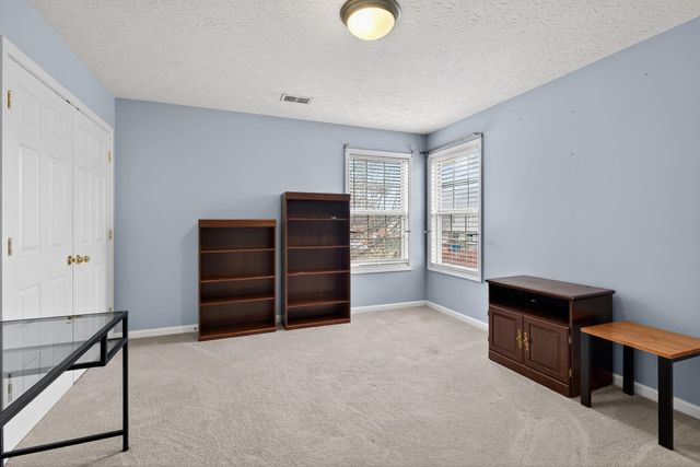 199 Hawthorne Drive, Georgetown, KY 40324