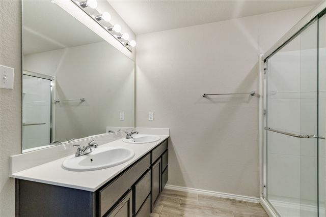 115 Rock Creek, Terrell, TX 75160