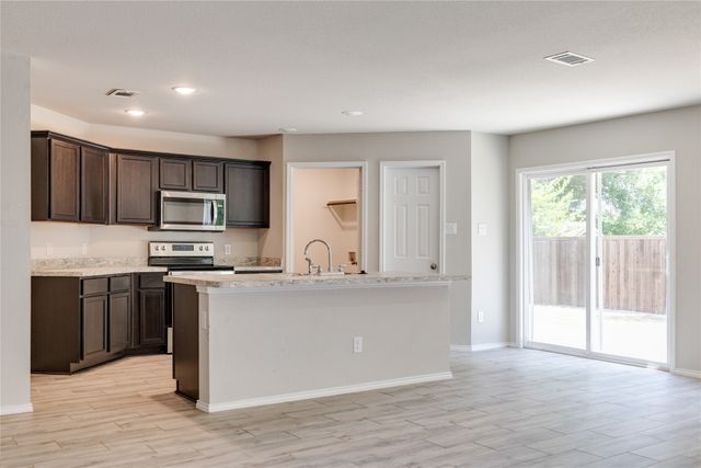 115 Rock Creek, Terrell, TX 75160