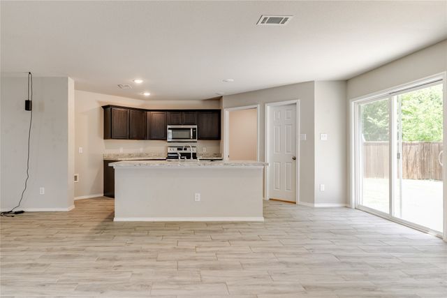 115 Rock Creek, Terrell, TX 75160
