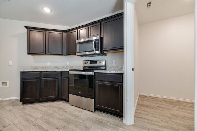 115 Rock Creek, Terrell, TX 75160