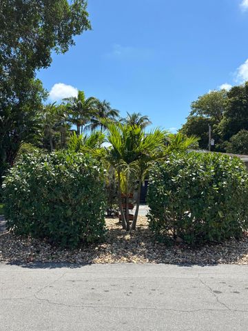 720 NE 7th Street, Pompano Beach, FL 33060