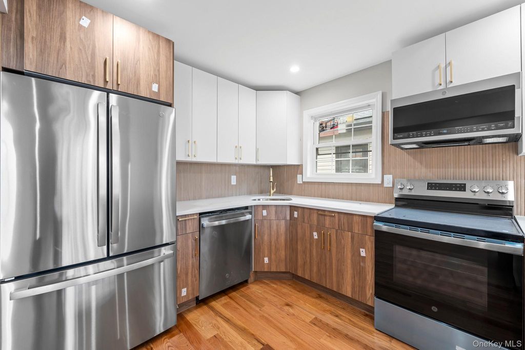 21950 143rd Avenue, Springfield Gardens, NY 11413 — photo 3