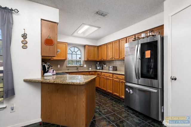 207 Ebony Lane, Laguna Vista, TX 78578