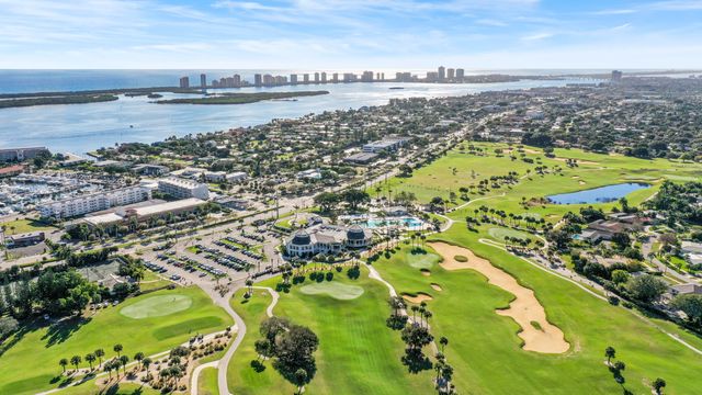 466 Tequesta Drive, Tequesta, FL 33469