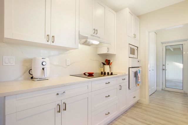 466 Tequesta Drive, Tequesta, FL 33469