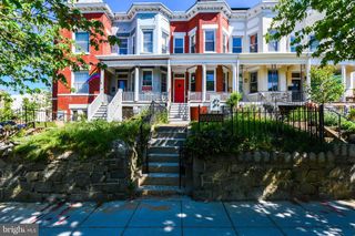 104 R ST NE ##B, Washington, DC 20002