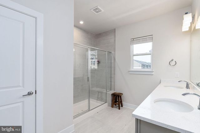 1747 RIVERBLUFF AVE, Dumfries, VA 22026