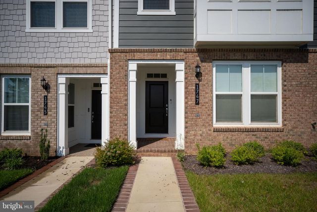 1747 RIVERBLUFF AVE, Dumfries, VA 22026