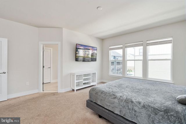 1747 RIVERBLUFF AVE, Dumfries, VA 22026