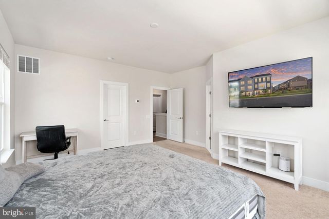 1747 RIVERBLUFF AVE, Dumfries, VA 22026