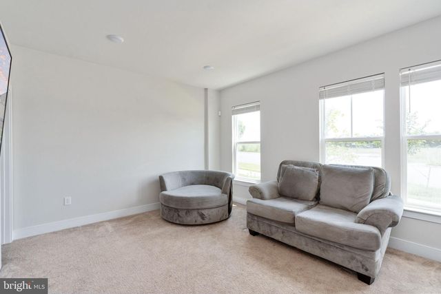 1747 RIVERBLUFF AVE, Dumfries, VA 22026