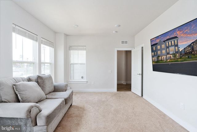 1747 RIVERBLUFF AVE, Dumfries, VA 22026