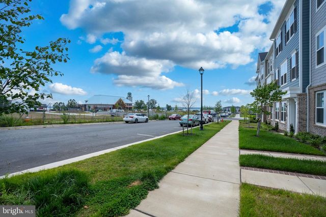 1747 RIVERBLUFF AVE, Dumfries, VA 22026